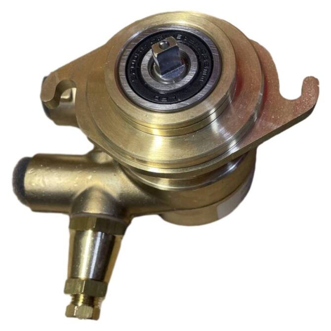 Помпа фланцева NUERT 150 L/H під 2 отвори, компактна, короткий вал